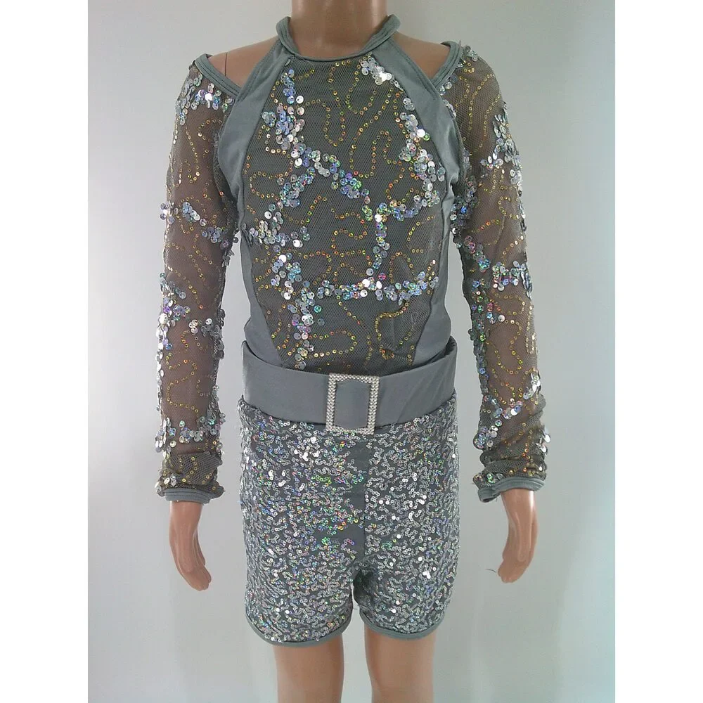 Pre-Owned Dance Costume Revolution RC22843 Medium Child Silver Jazz Sequins
